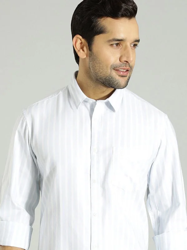 Men Striped Full Sleeve Cotton Blend Shirt